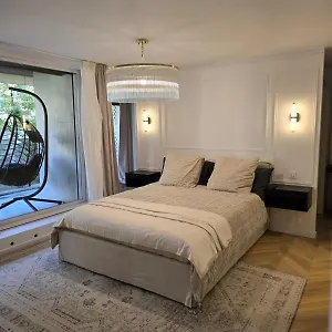 Appartement Henri Martin, Vue Tour Eiffel Trocadero Luxe Et Chic, Paris